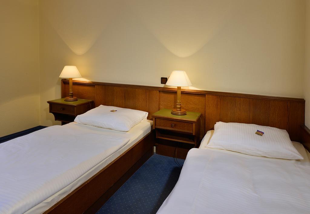 Hotel Holst Rosengarten  Buitenkant foto