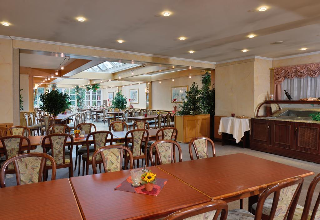 Hotel Holst Rosengarten  Buitenkant foto